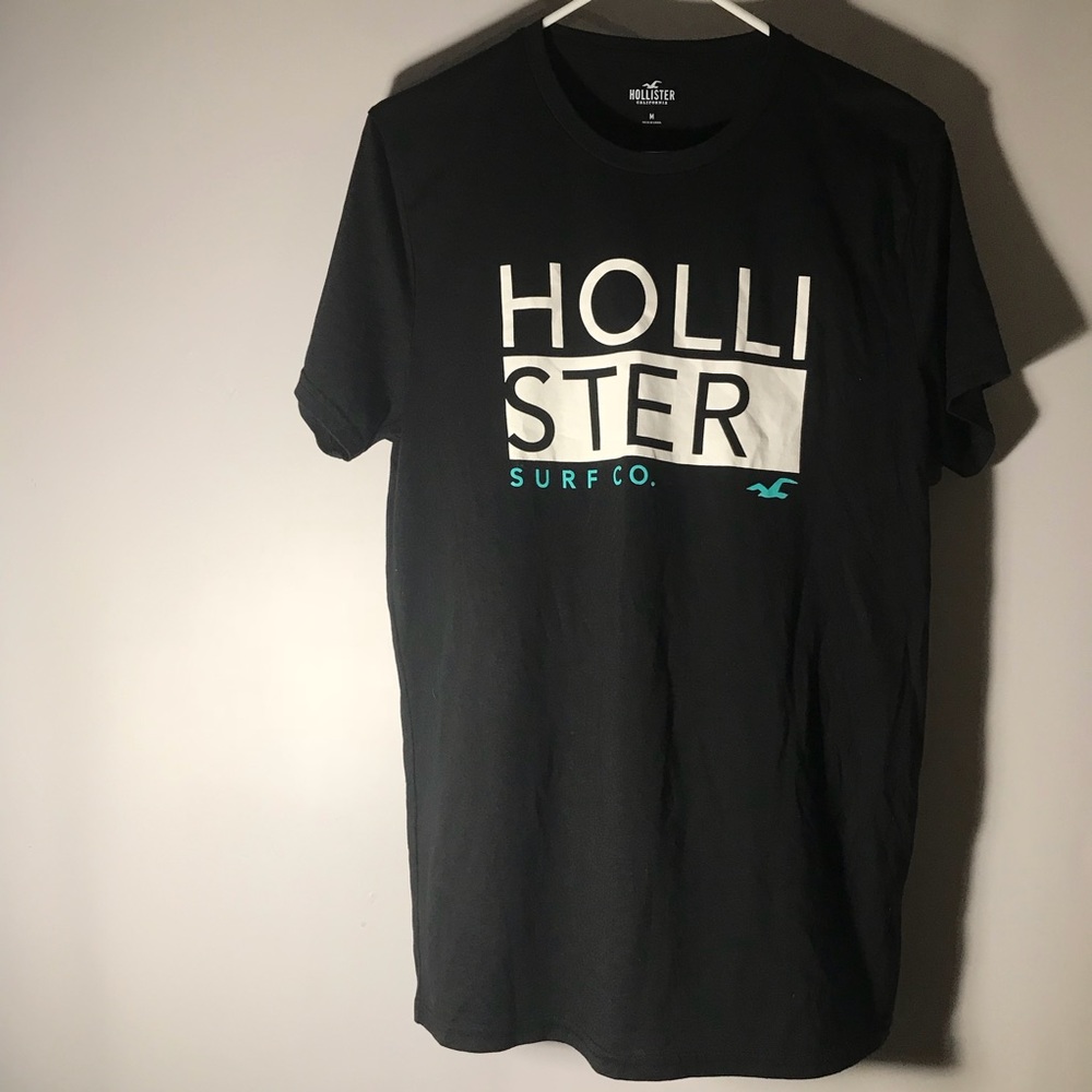 Hollister Graphic T-Shirt